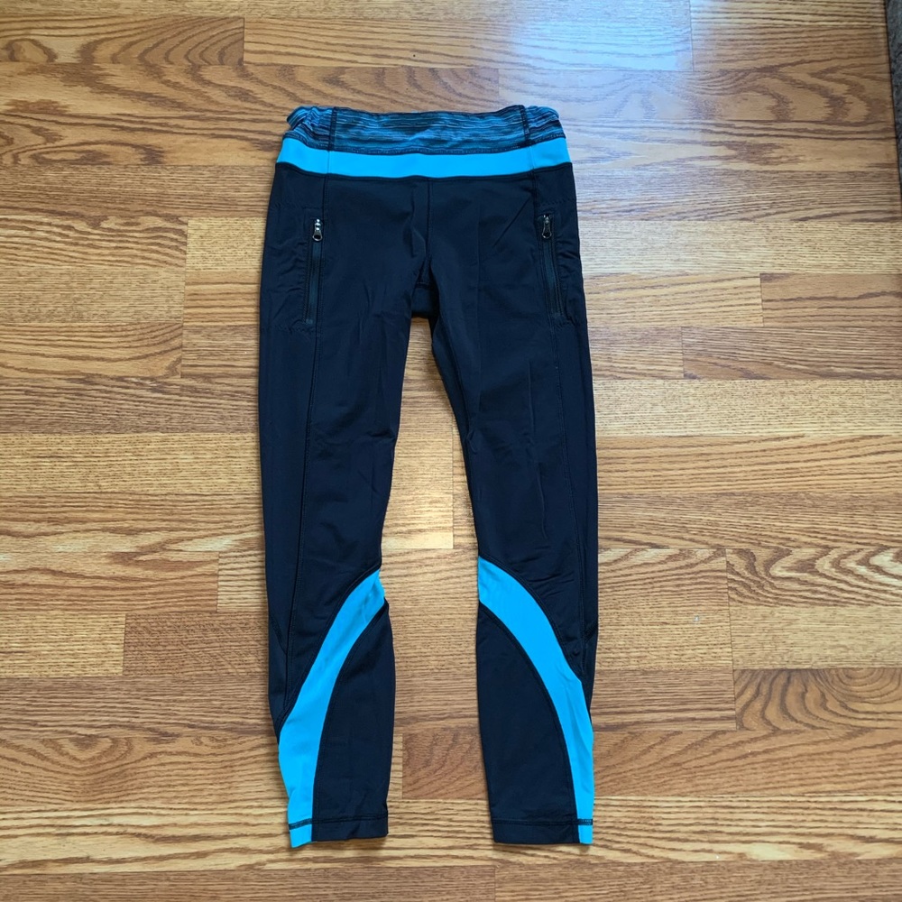 Size 6 lululemon 7/8 leggings